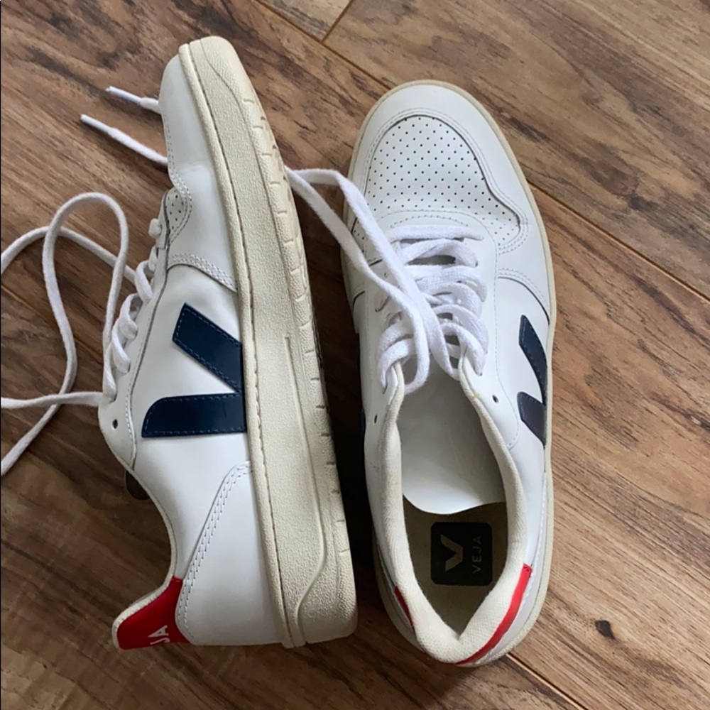 Veja V10